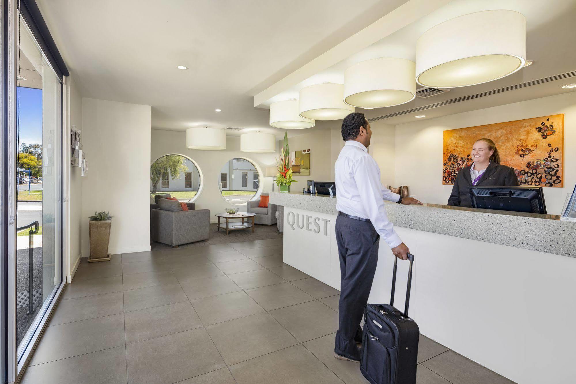Quest Mildura Aparthotel Exterior photo